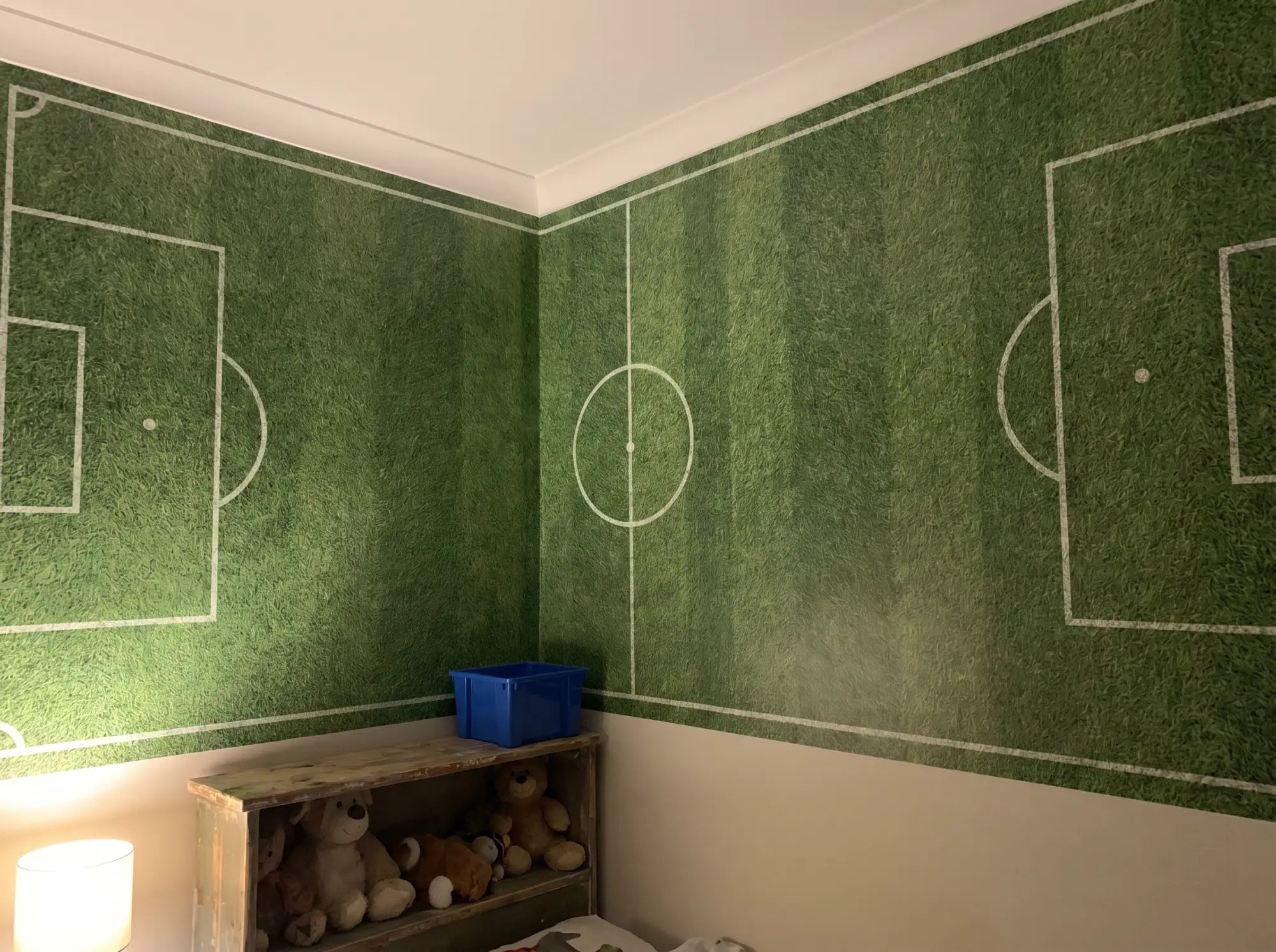 Papier peint panoramique terrain de foot: la pelouse