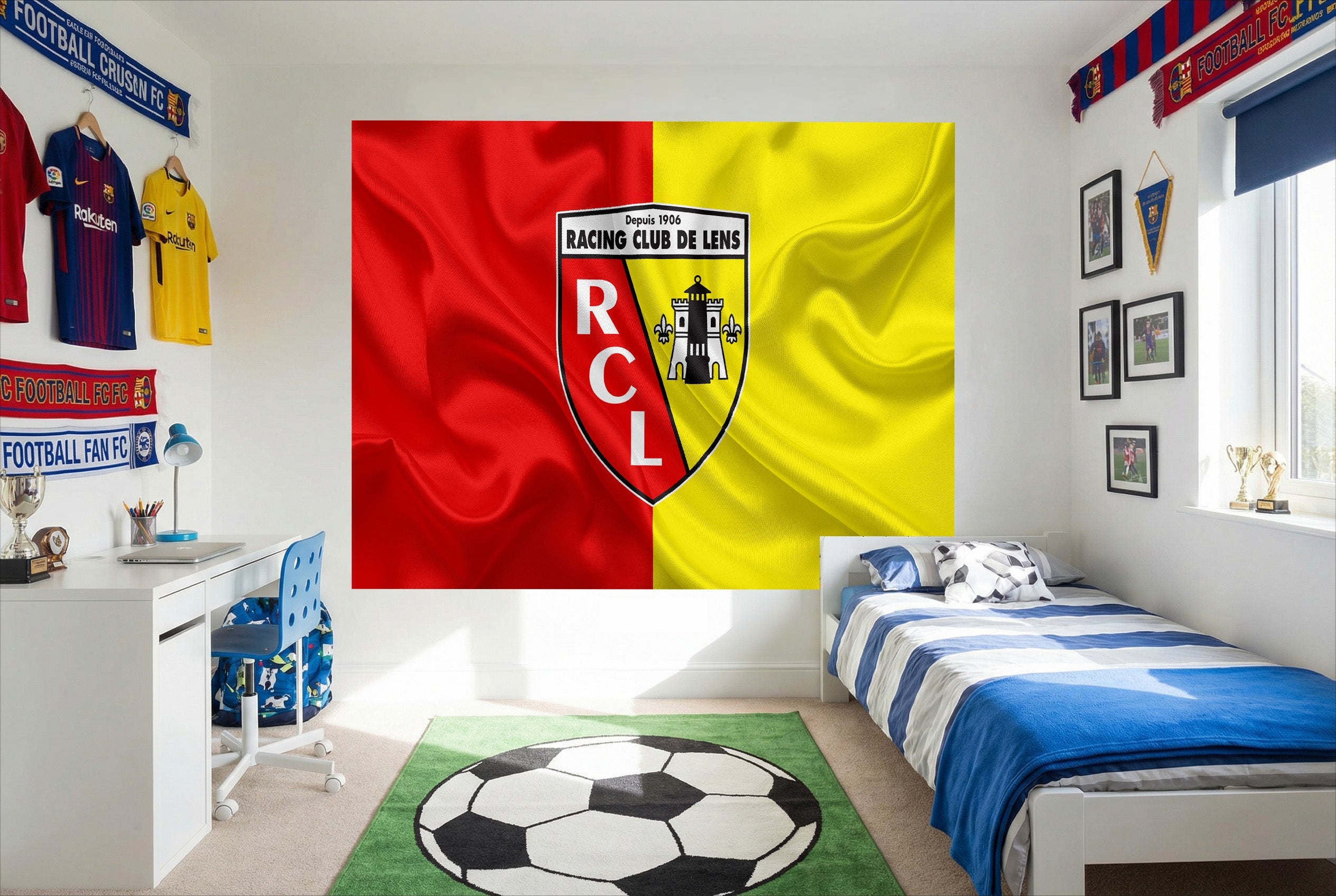 Papier peint rc lens avec motif mural rouge et jaune au crest du racing club de lens effet satin deco foot effet