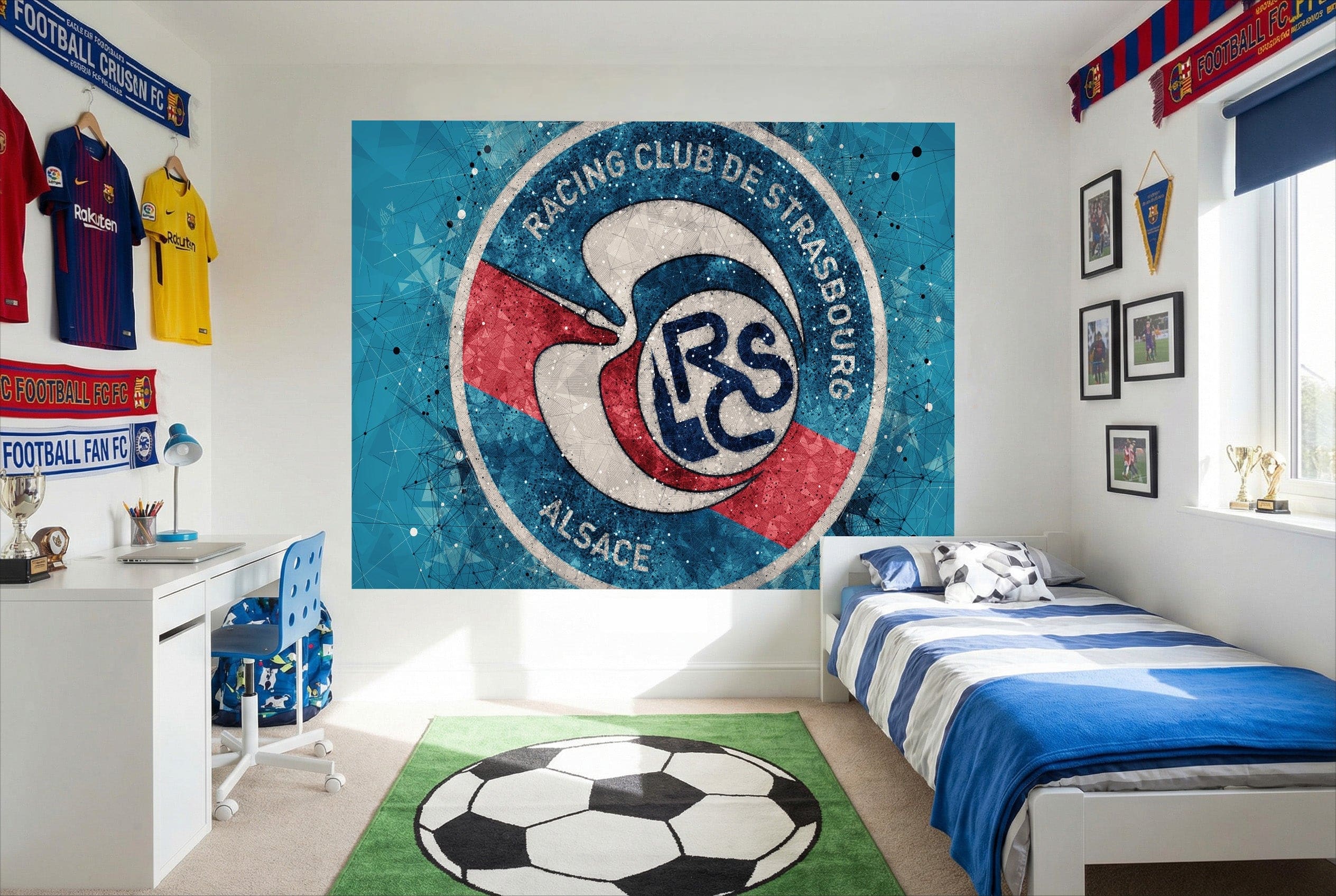 Papier peint football rc strasbourg alsace avec un tableau déco mural aux couleurs bleu rouge et blanc texturé