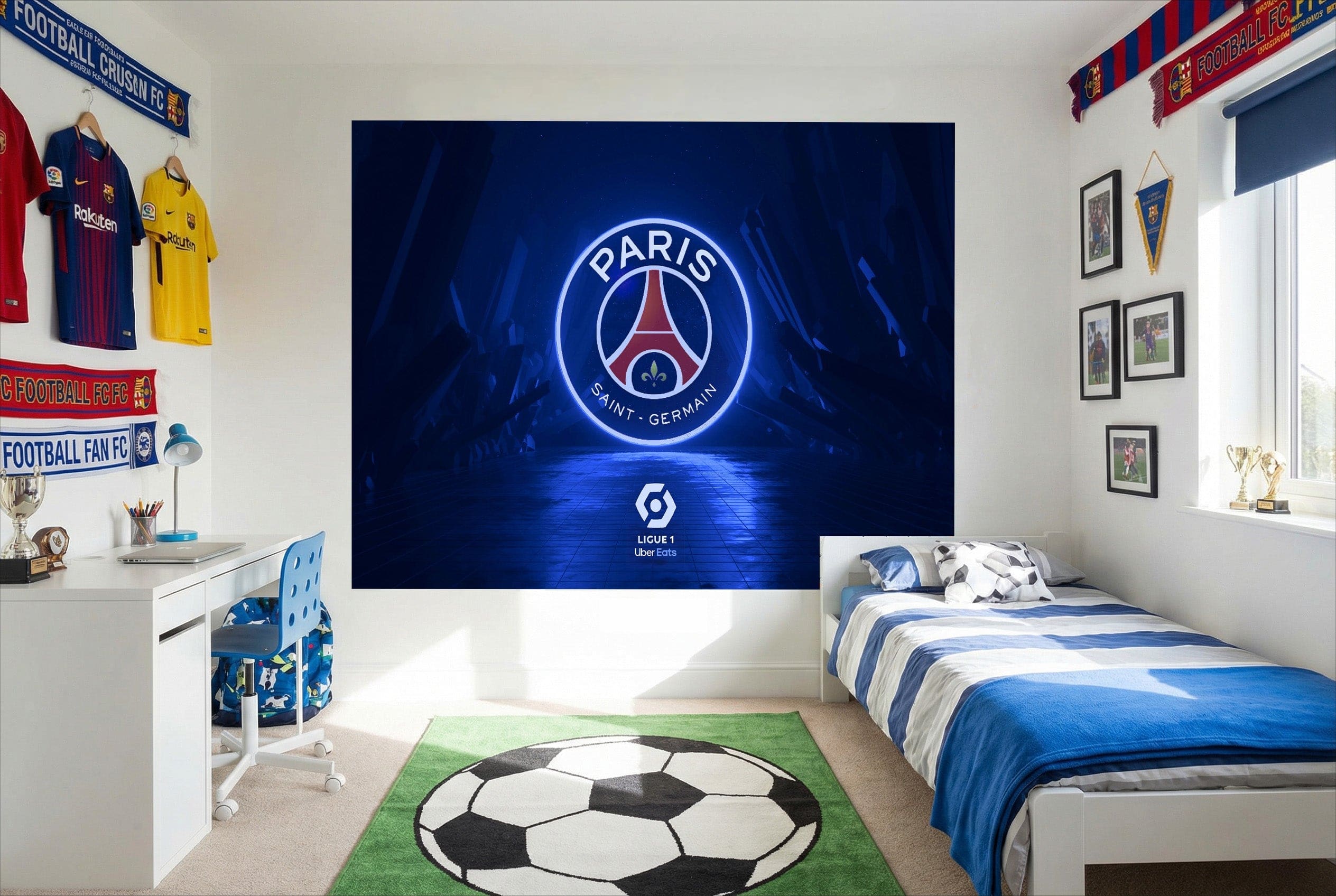 Papier peint psg avec logo paris saint germain neon bleu sur fond sombre pour déco passion foot et papier peint football