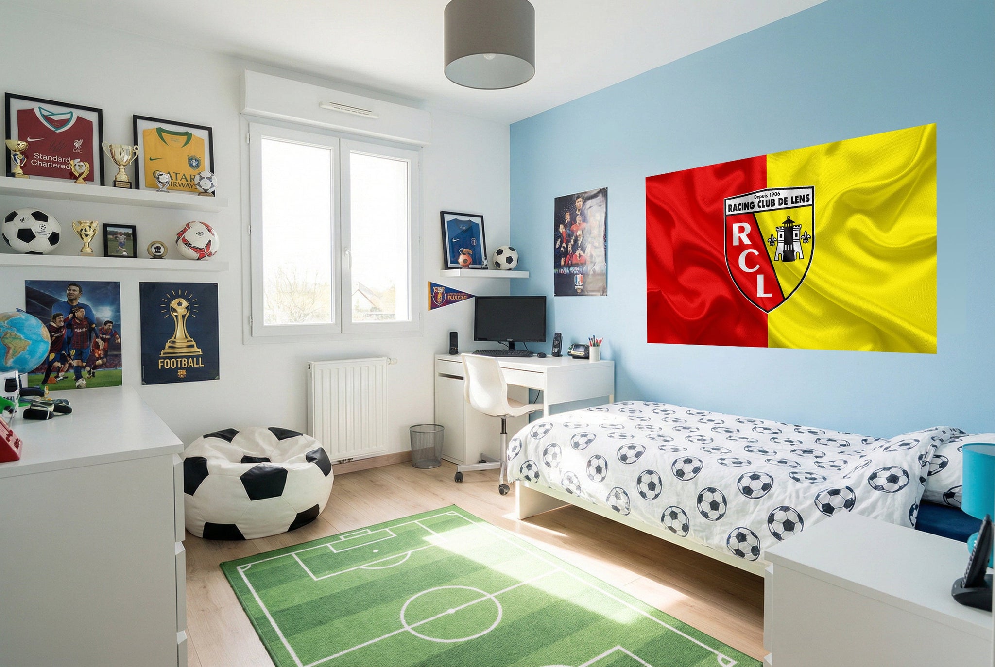 Papier peint rc lens avec drapeau rouge et jaune vif du club belge et logo bouclier pour deco foot effet murale